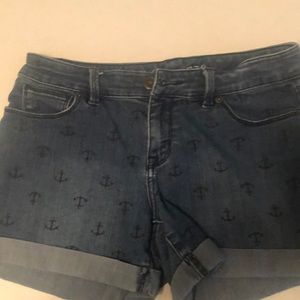 Cuffed Jeans shorts